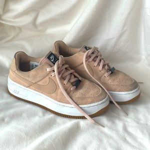 Nike - Air Force 1 Suede